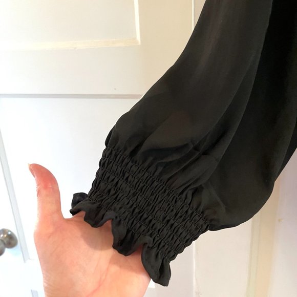 5/$25 BUNDLE DEAL SHEWIN V Neck 3/4 Bell Sleeve Chiffon Blouse 2XL - Picture 3 of 5